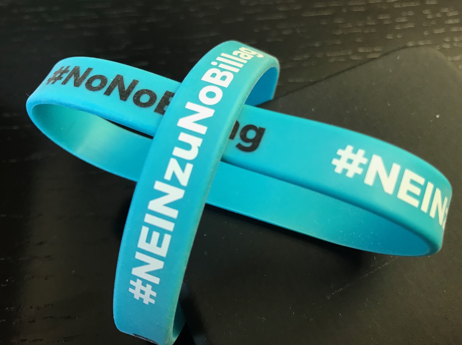 5E4AC140-1A10-4343-ABAA-4A0C66AC35C3